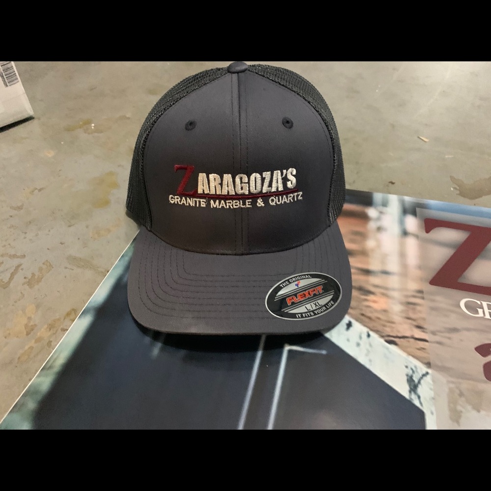Custom apparel - Picture 5 of 7